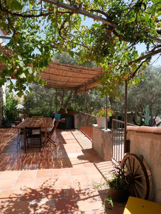 Nature Hostel La Ciotat Dış mekan fotoğraf
