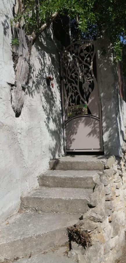 Nature Hostel La Ciotat Dış mekan fotoğraf